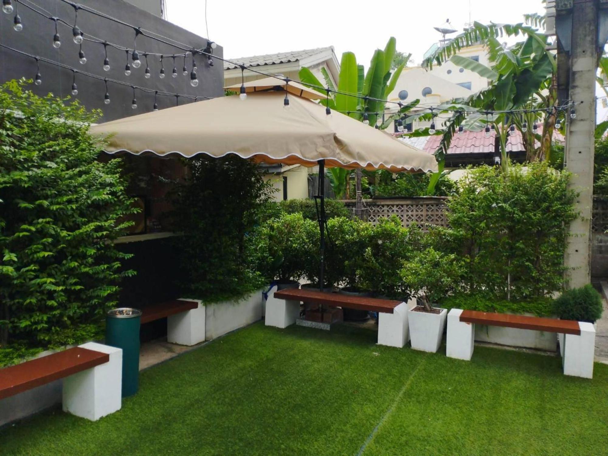 Oyo 75446 Travis Inthamara 49 Hotell Bangkok Exteriör bild
